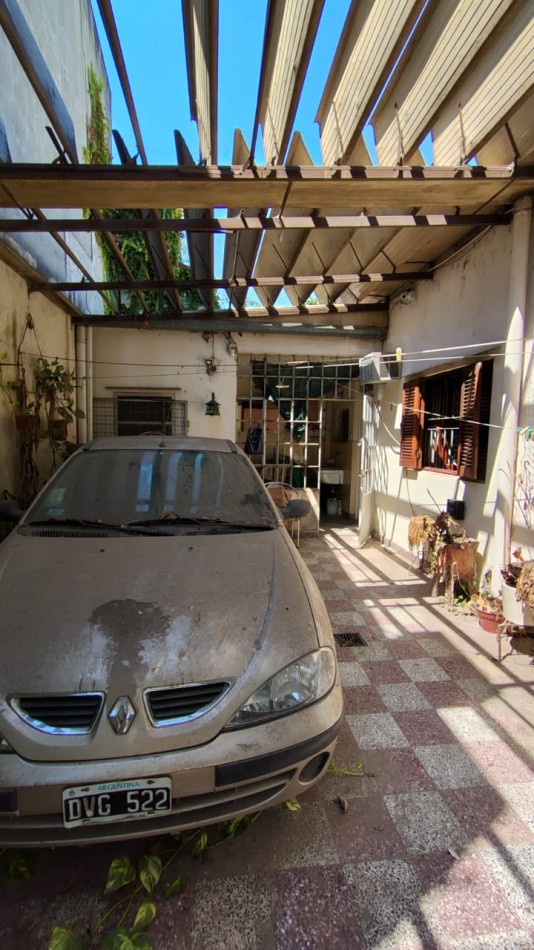 CASA EN BARRIO CANDIOTI!!!