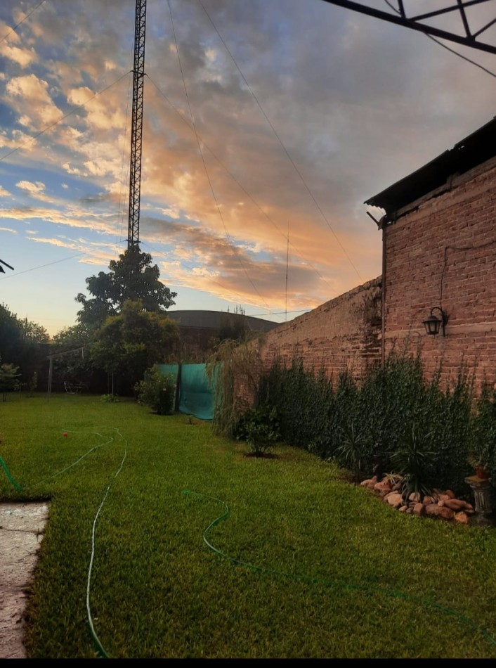 CASA DE 400M2 EN BVARD LOPEZ MONTE VERA