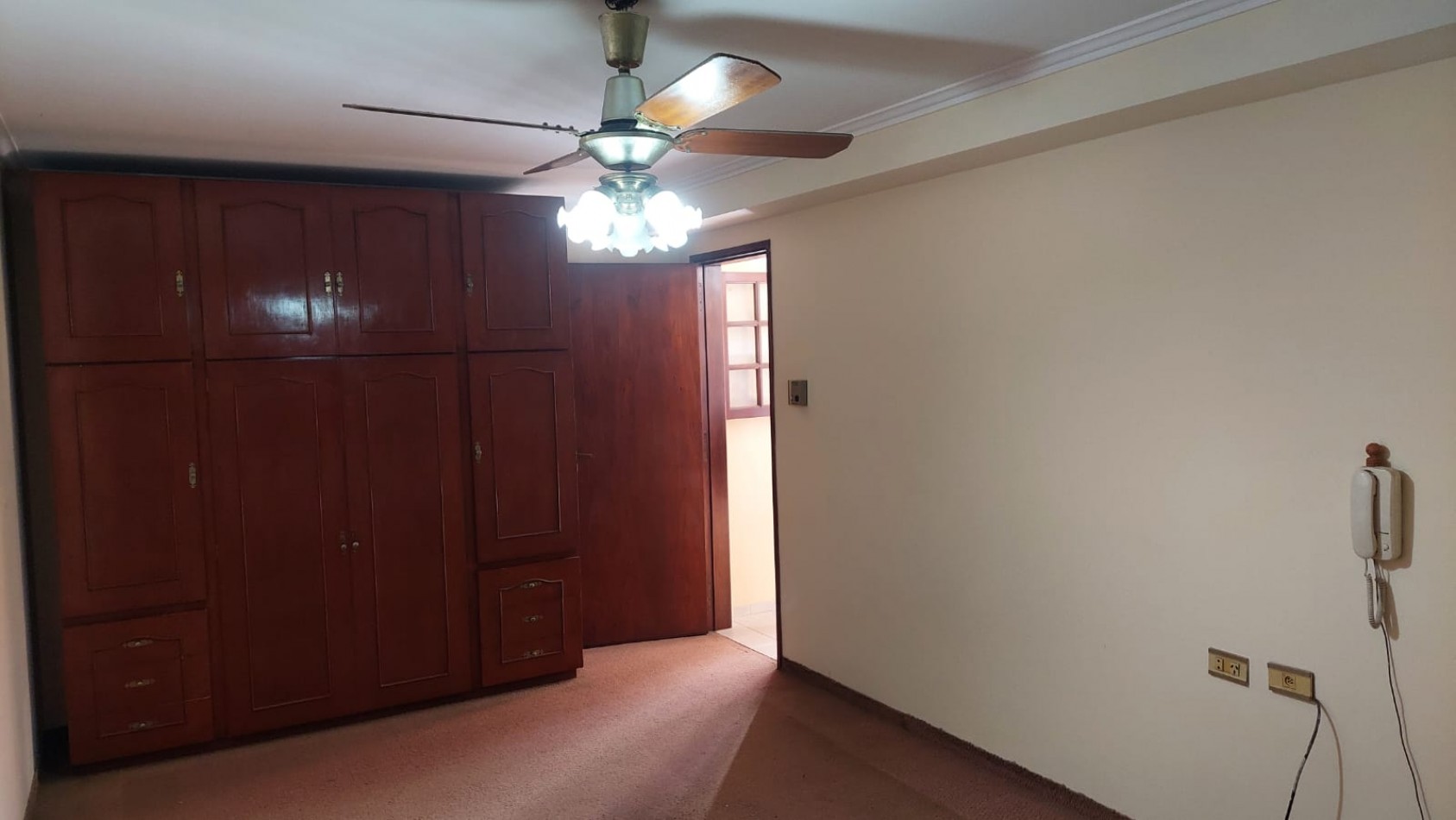 Casa Chalet con Piscina a la venta en Santo Tome