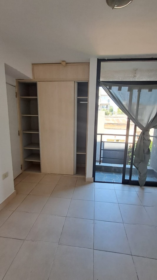 BARRIO CANDIOTI, DPTO 1 DORMITORIO CON ASCENSOR