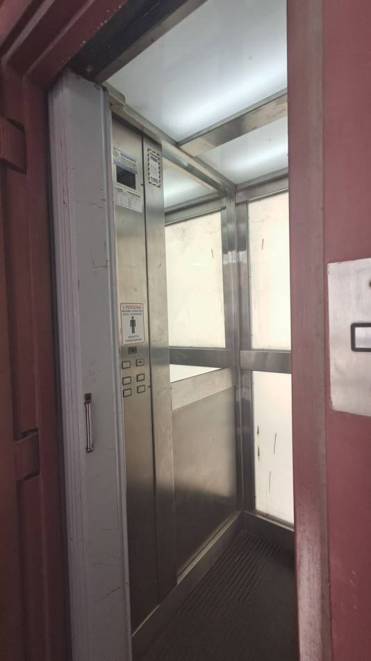 BARRIO CANDIOTI, DPTO 1 DORMITORIO CON ASCENSOR