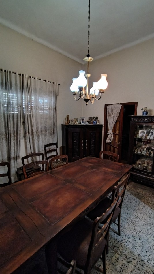 CASA EN BARRIO CANDIOTI!!!