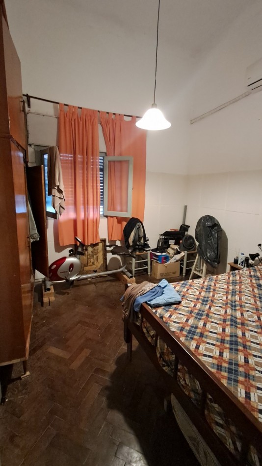 CASA EN BARRIO CANDIOTI SUR 2 DORM.