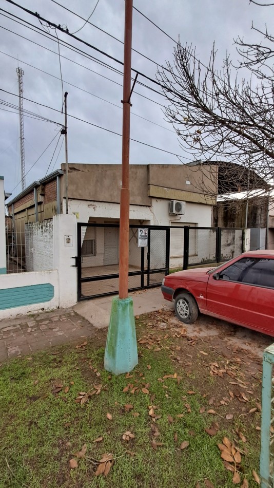 CASA DE 400M2 EN BVARD LOPEZ MONTE VERA