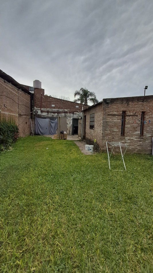 CASA DE 400M2 EN BVARD LOPEZ MONTE VERA