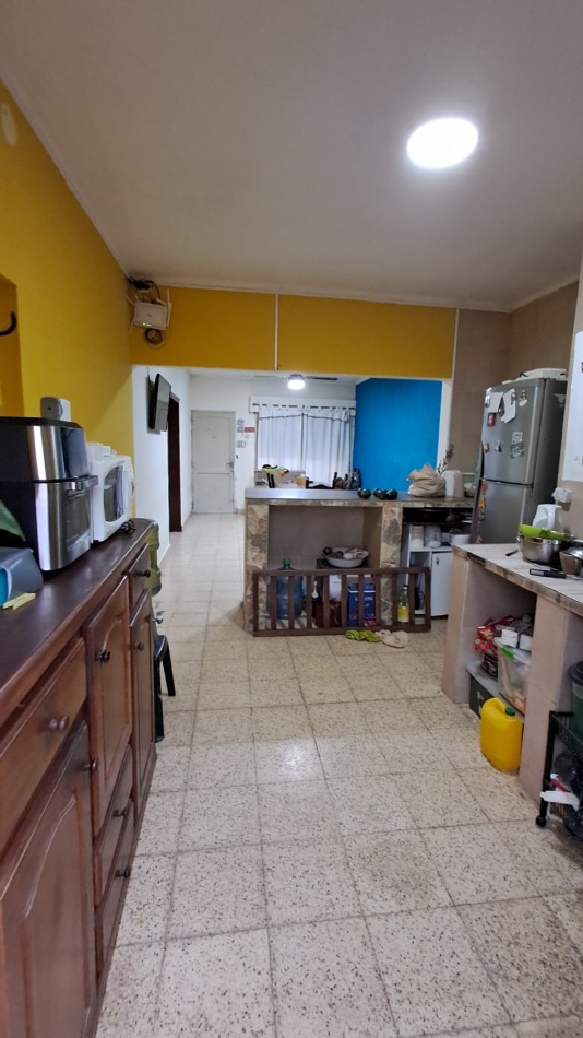 CASA DE 400M2 EN BVARD LOPEZ MONTE VERA
