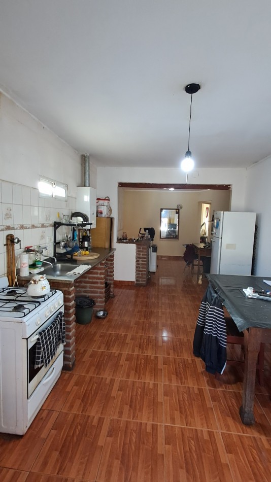 PLANTA ALTA EN BARRIO CANDIOTI A PASOS BULEVARD