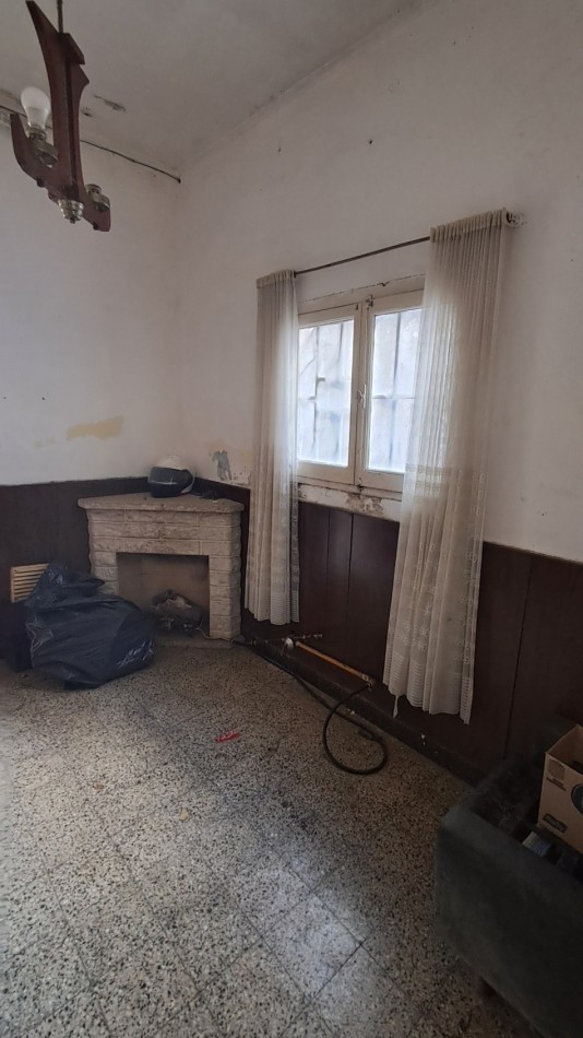 Casa gran terreno ideal desarrollo Zona Jerarquicos