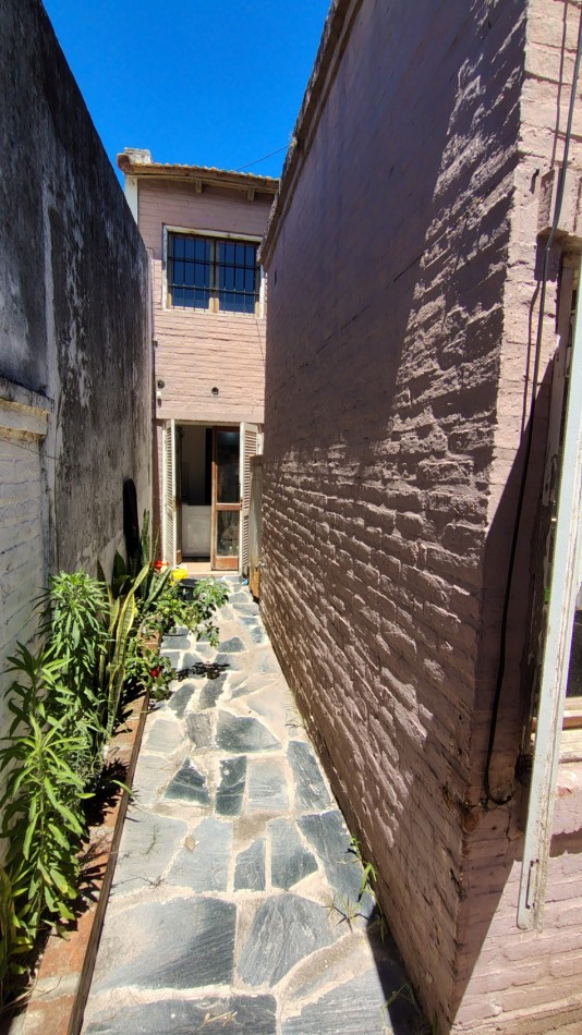 Casa Facundo Zuviria 2 dormitorios